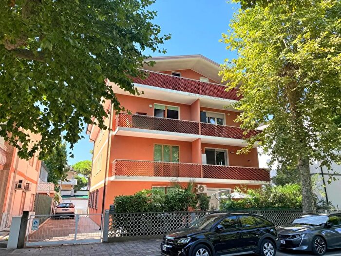 Appartamento bilocale in vendita in Via dei Tigli, Lignano Sabbiadoro