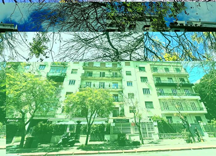 Appartamento con 6 locali in vendita in Palermo