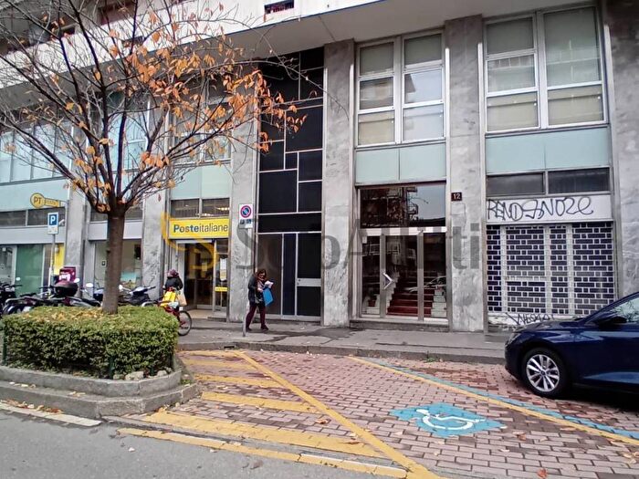 Appartamento bilocale in affitto in Viale Evaristo Stefini, Maggiolina, Milano