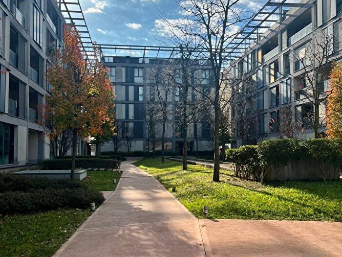 Appartamento quadrilocale in affitto in Camerlata Rebbio, Como