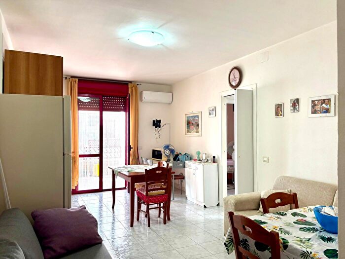 Appartamento trilocale in vendita in Via Amendola, Campomarino