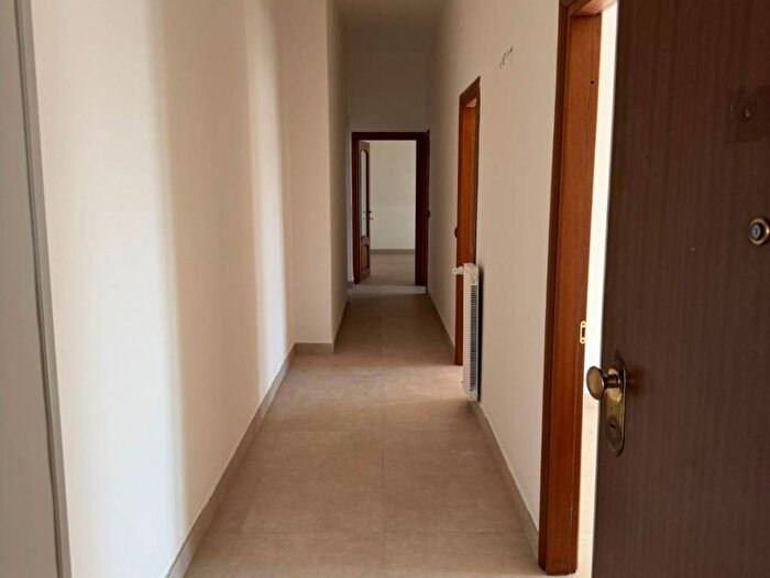Appartamento bilocale in affitto in Via Martiri dUngheria, Centro, Scafati