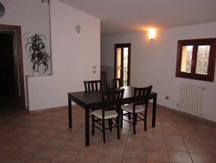 Appartamento trilocale in affitto in Via del Murazzo, San Cataldo, Modena