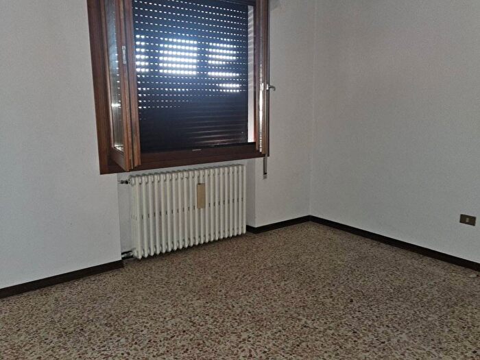 Casa con 5 locali in affitto in Via Schiavonia, Monselice