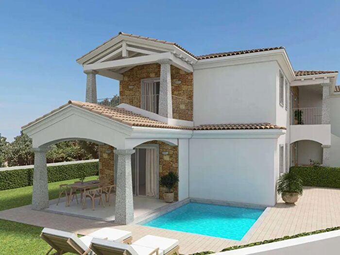 Casa quadrilocale in vendita in Budoni