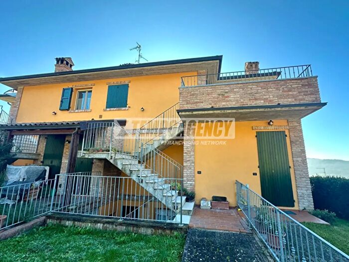 Appartamento trilocale in vendita in Via Giovanni Pascoli, Prignano Sulla Secchia