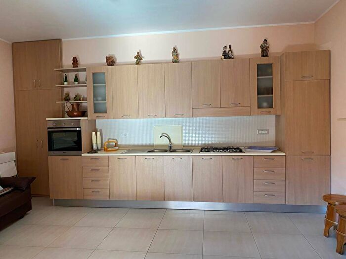 Appartamento monolocale in affitto in Via Napoli, Centro, Maddaloni