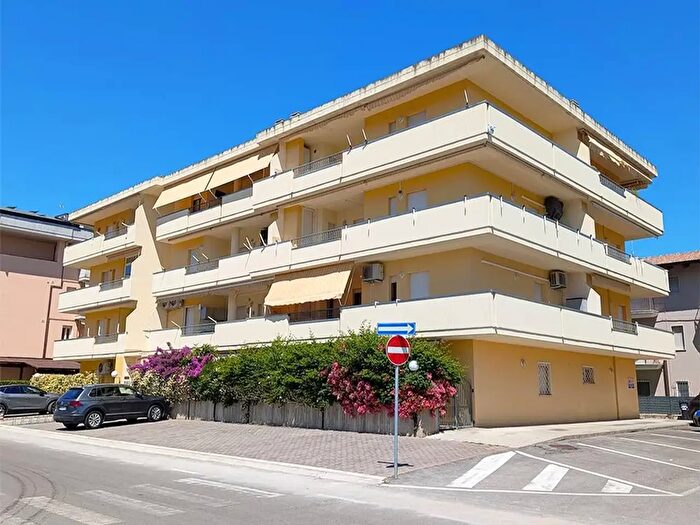 Appartamento bilocale in vendita in Via Verona B, Alba Adriatica