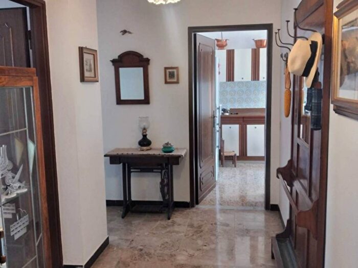 Appartamento con 5 locali in affitto in Monteduro, Castelnovo Ne Monti