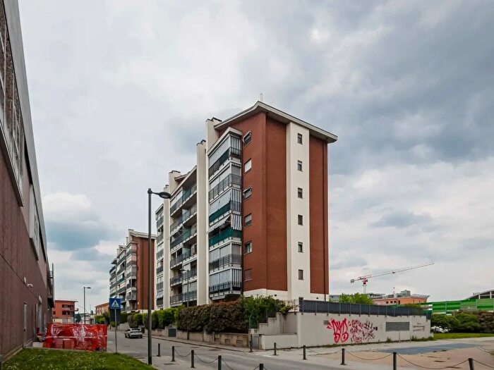 Appartamento trilocale in vendita in Via Tommaseo, Collegno