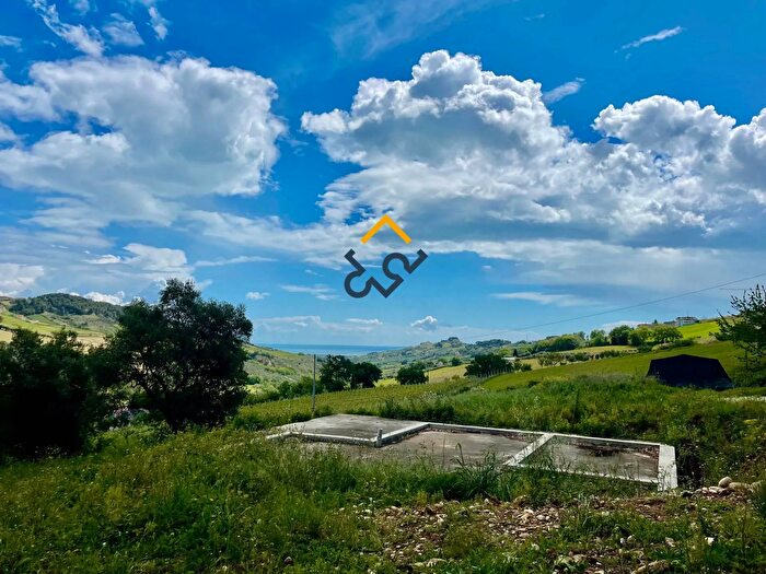 Casa con 5 locali in vendita in Monteprandone Contrada Fonte Vecchia Monteprandone Centrale, Monteprandone