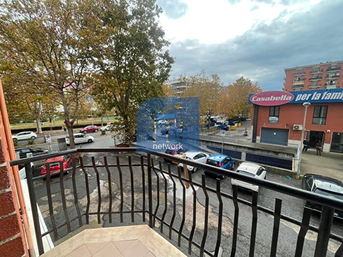 Appartamento bilocale in vendita in Via Fratelli Bandiera, Pomezia