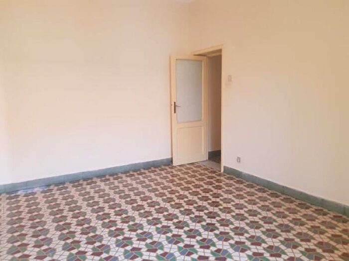 Appartamento trilocale in vendita in Via Quod Quaeris, Messina