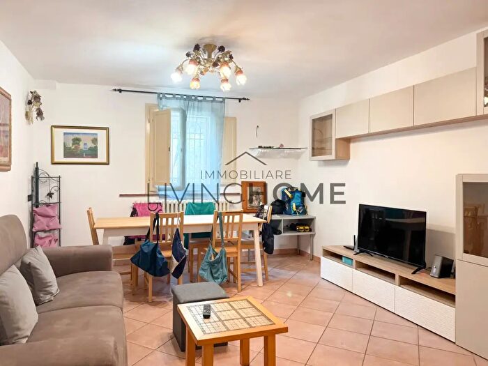 Appartamento con 5 locali in vendita in Via Nazario Sauro, Rimini