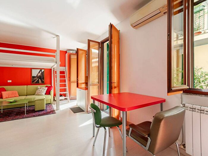 Appartamento monolocale in affitto in Via Varesina, Certosa, Milano