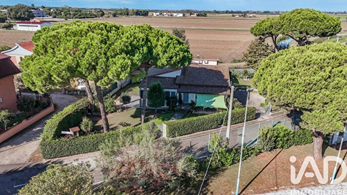 Casa con 5 locali in vendita in Via Curolla, Lagosanto