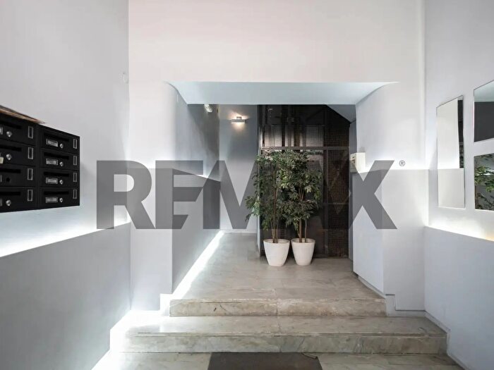 Appartamento con 5 locali in vendita in Catania
