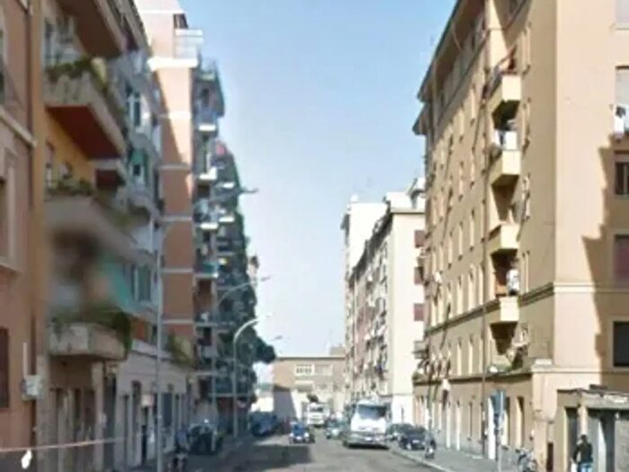 Appartamento trilocale in vendita in Via del Pigneto, Roma