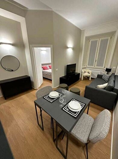 Appartamento bilocale in affitto in Via Bartolomeo Eustachi, Morgagni, Milano