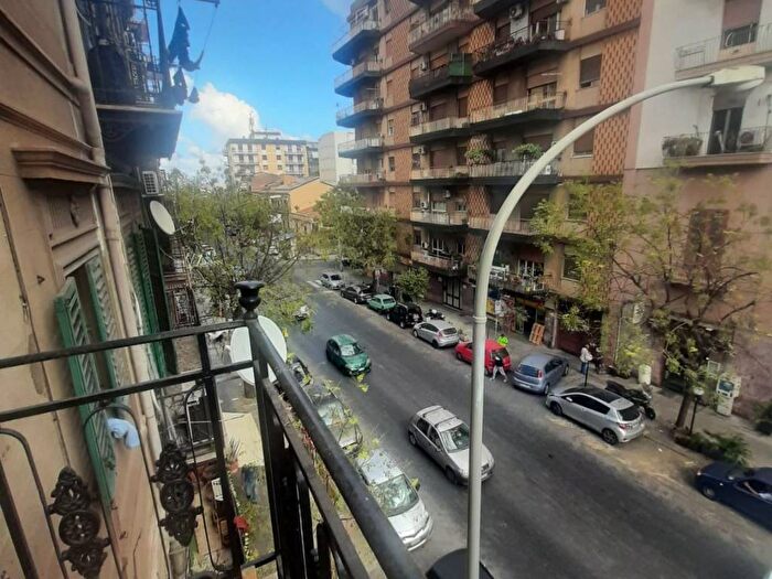 Appartamento trilocale in affitto in Corso Calatafimi, Calatafimi Bassa Indipendenza, Palermo