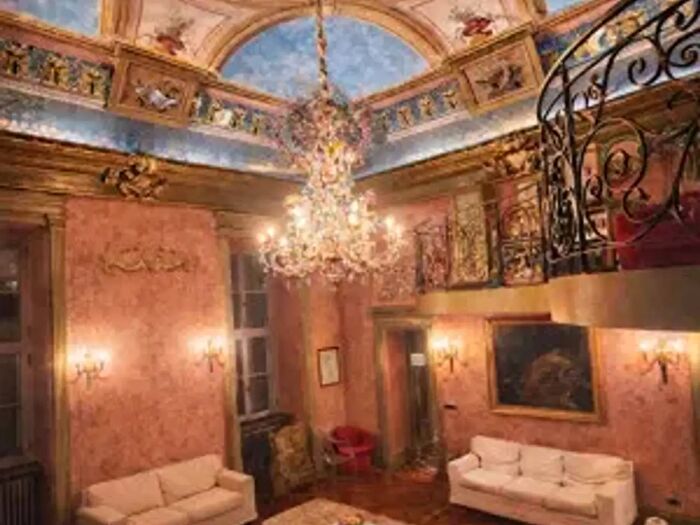 Appartamento con 5 locali in vendita in Via della Consolata bis, Torino