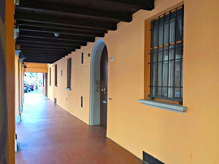 Appartamento monolocale in affitto in Via dell'Unione, San Vitale, Bologna