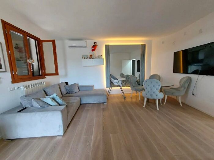 Appartamento bilocale in vendita in Via Lucca, Montopoli In Val DArno