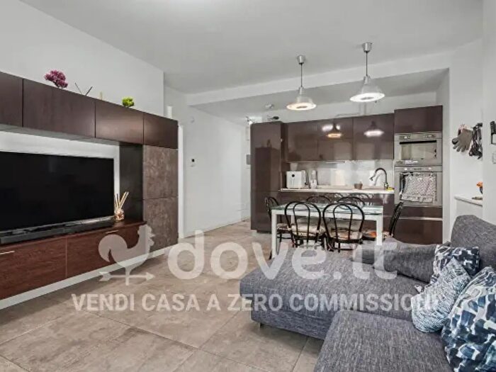 Appartamento bilocale in vendita in Via Ennodio, Como