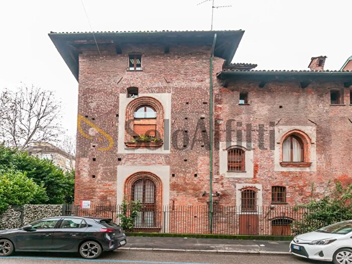 Appartamento bilocale in affitto in Via Edoardo Porro, Milano