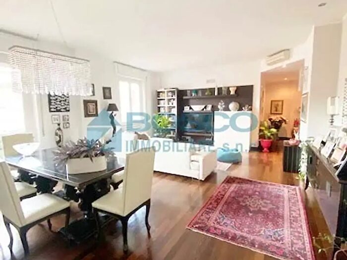 Appartamento con 7 locali in vendita in Piazza Europa, La Spezia