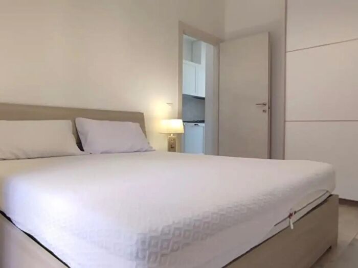 Appartamento trilocale in affitto in Massa