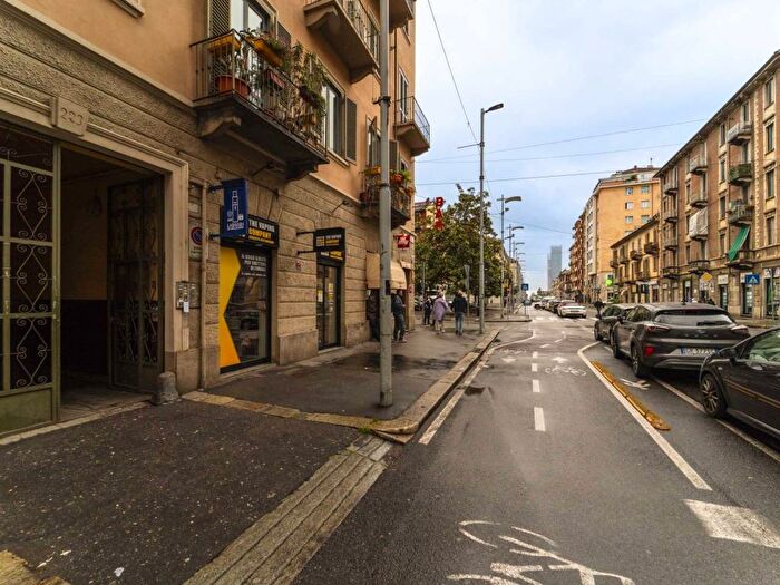 Appartamento bilocale in affitto in Via Nizza, Nizza Millefonti, Torino