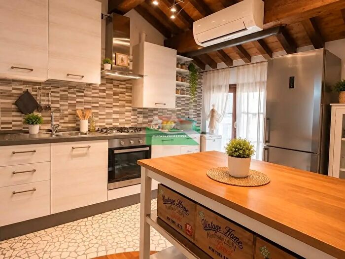 Appartamento monolocale in vendita in Via Fratelli Mazzotti, Ravenna