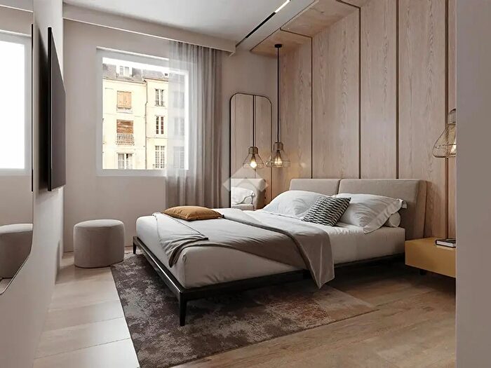 Appartamento quadrilocale in vendita in Vicolo Valverde, Piacenza