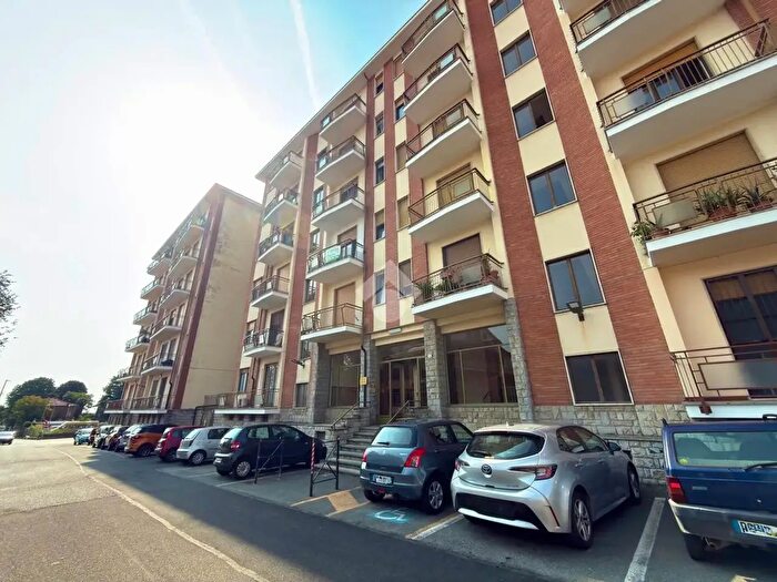 Appartamento trilocale in vendita in Via Don Pogolotto, Giaveno