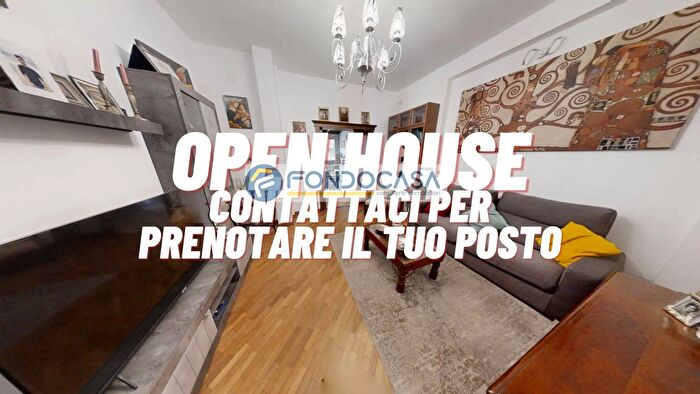 Casa con 5 locali in vendita in Via Nicola Vacca, Lecce