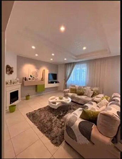 Appartamento trilocale in vendita in Via Giuseppe Verdi, Taranto