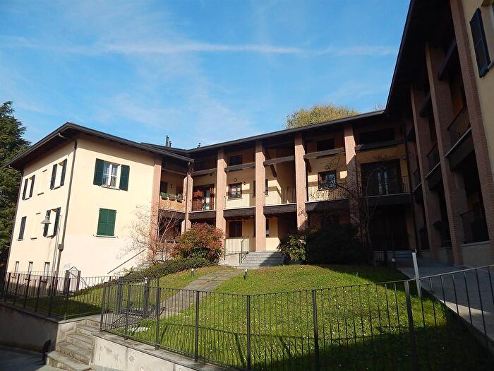 Appartamento bilocale in vendita in Cassago Brianza