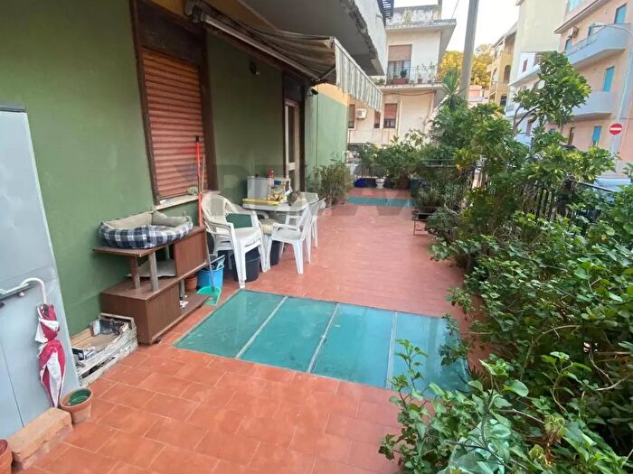 Appartamento con 5 locali in vendita in Via Vincenzo Monti, Spadafora