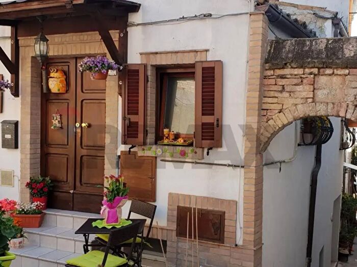 Casa trilocale in vendita in Citta SantAngelo