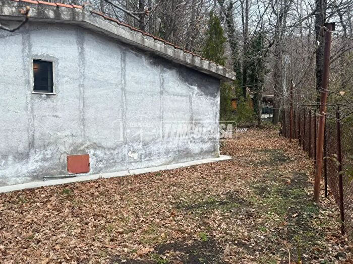 Appartamento bilocale in vendita in Via Monte Po, Pedara