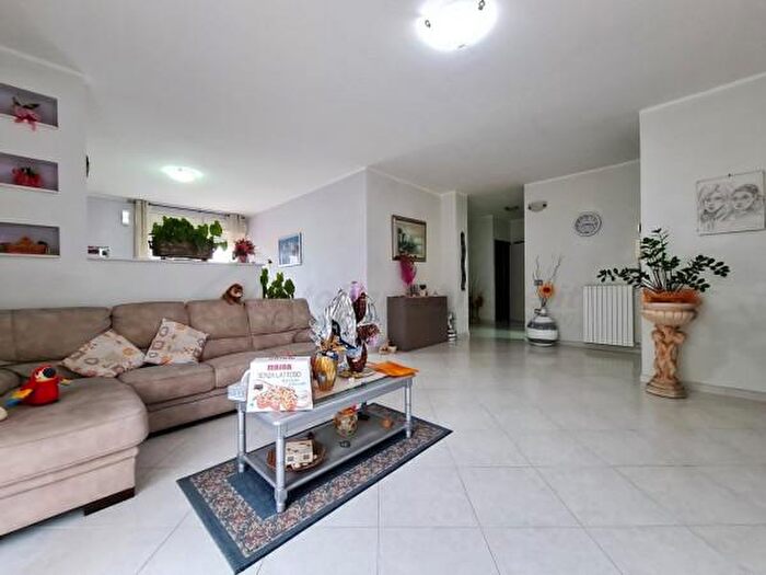 Casa con 6 locali in vendita in Via Vicenza, Montecilfone