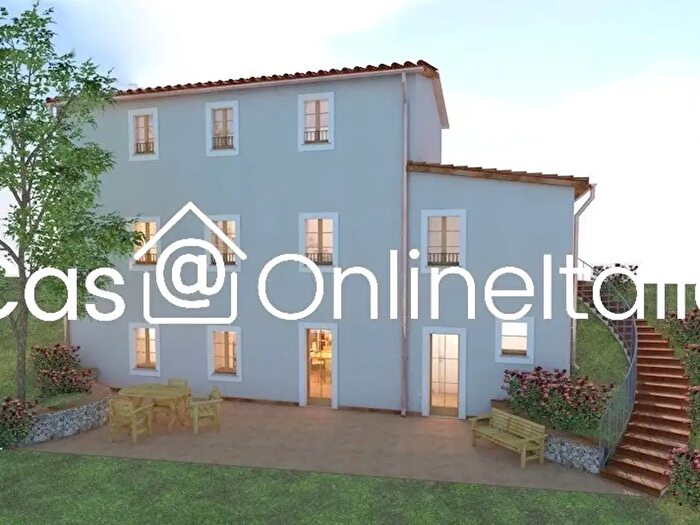 Casa con 5 locali in vendita in Via Case Geri Selvapiana, Pistoia