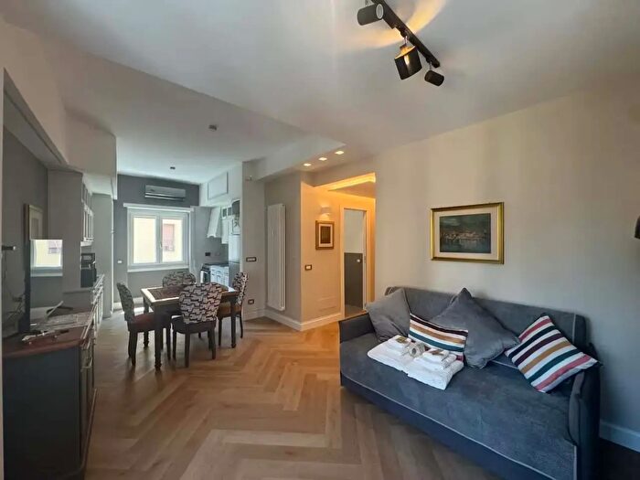 Appartamento monolocale in affitto in Via Calpurnio Pisone, Roma