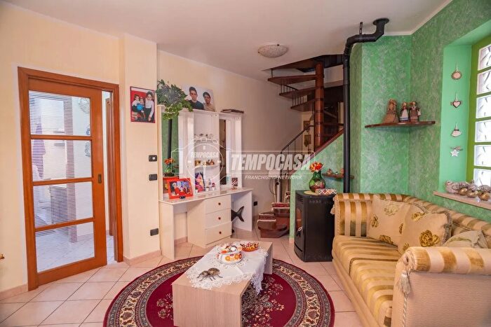 Appartamento trilocale in vendita in Strada delle Caminate, Fano