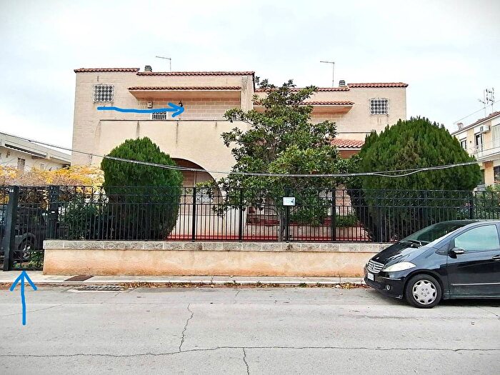 Appartamento quadrilocale in affitto in Viale Cardiva Bartolomeo della Cueva, Centro, Manfredonia