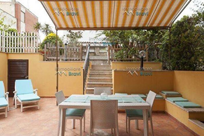 Appartamento trilocale in affitto in Via Armando Diaz, Centro, Santa Marinella