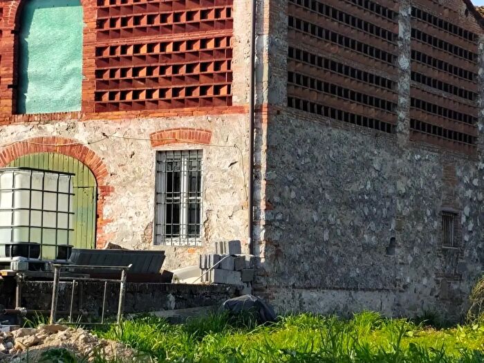 Casa con 5 locali in vendita in Capannori