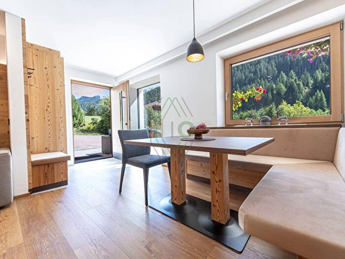 Appartamento bilocale in affitto in Strada Mëisules, La Poza, Selva di Val Gardena