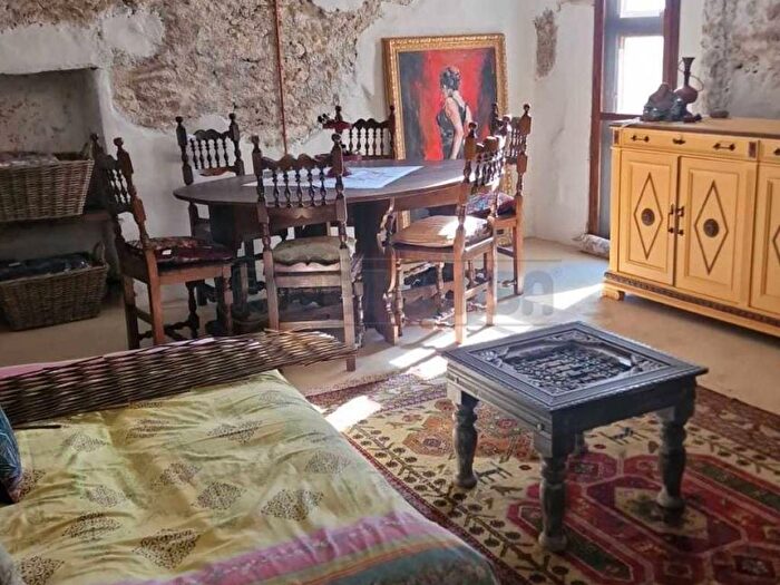 Casa quadrilocale in affitto in Via Rocchi, Giffoni Sei Casali